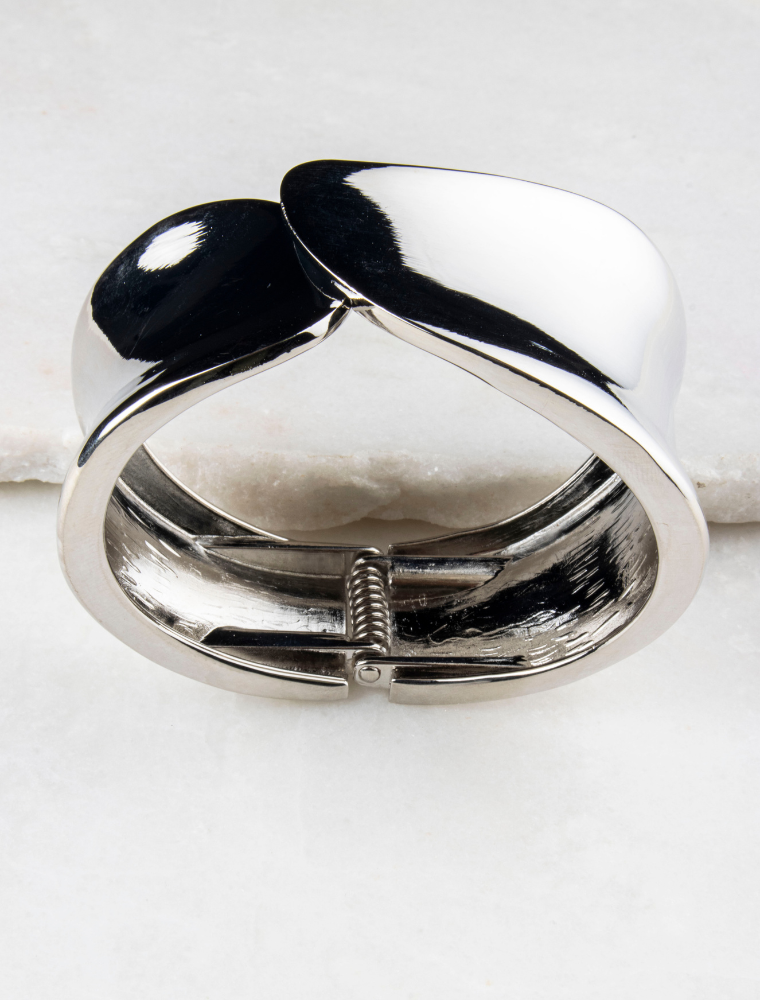 Delores Chunky Bangle - Silver Plated